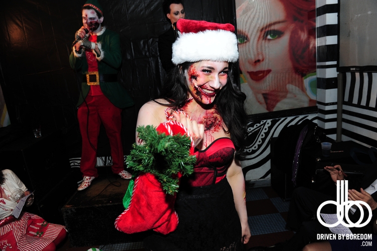 christmas-zombie-pageant-41.JPG