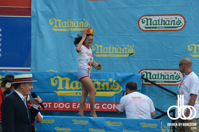 nathans-hot-dog-eating-contest-22.JPG