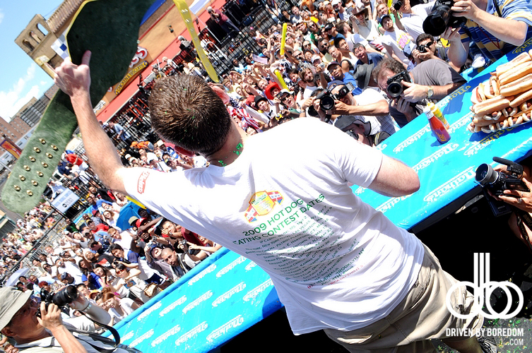 nathans-famous-hot-dog-eating-contest-1338.JPG