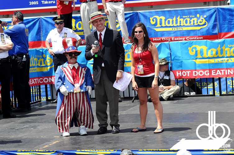 nathans-famous-hot-dog-eating-contest-476.JPG